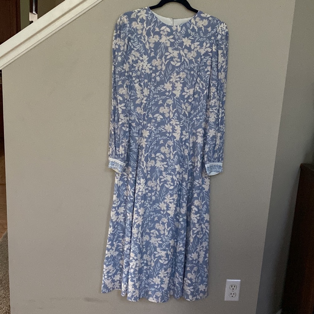 Antonio Melani
x Born on Fifth Alizee Long Sleeve Floral Print Midi Dress - Picture 5 of 15